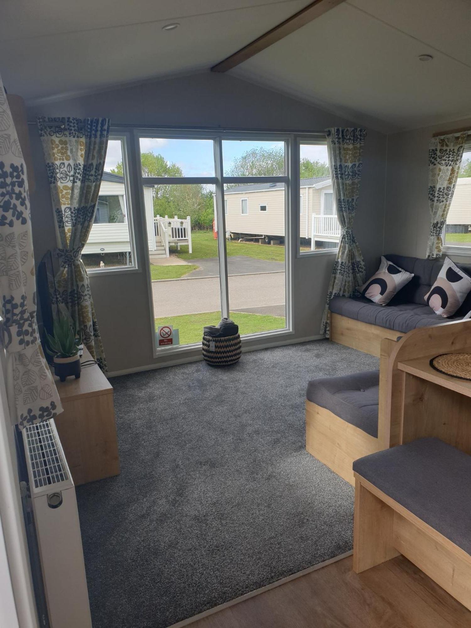 16 Anglers Acre Luxury Hot Tub Break Tattershall Lakes Εξωτερικό φωτογραφία